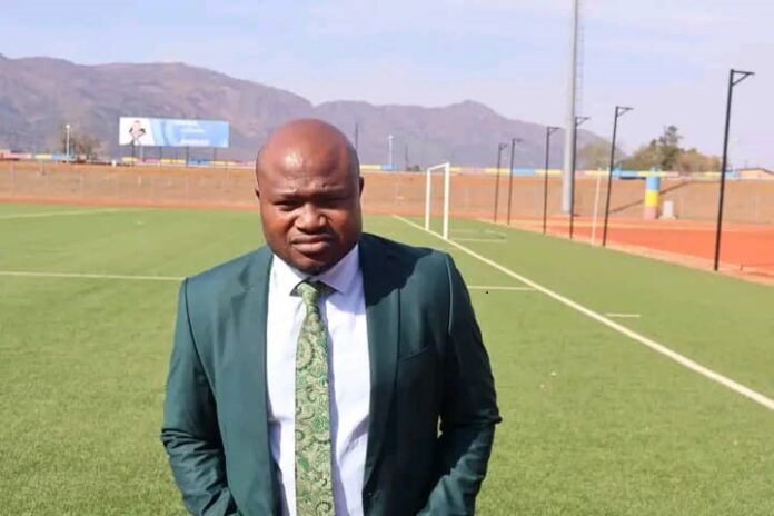 SNAT Secretary General Lot Vilakati during their visit to the Somhlolo National Stadium.( Coutersy Pictures)