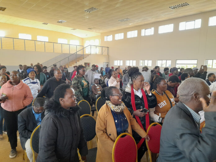 Civil servants at the meeting.