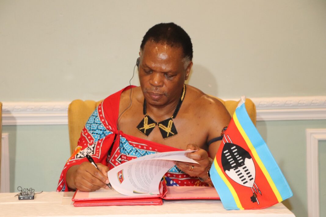 565233549_122227465400119500_7476480459615802236_n Minister of Natural Resources and Energy Prince Lonkhokhela.
