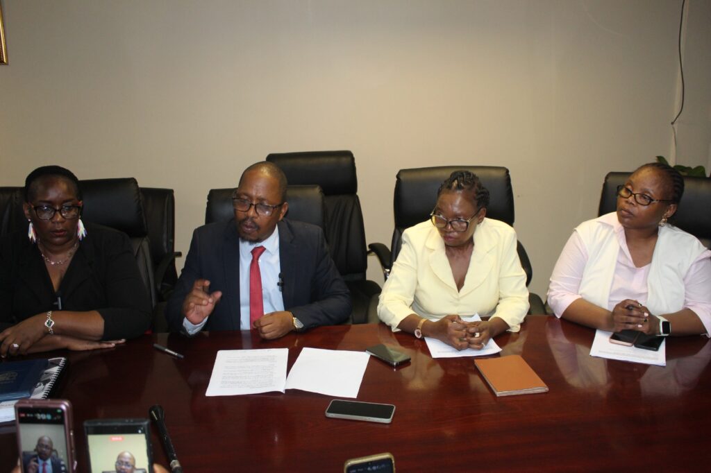 Public Sector Unions sign an E800M salary review deal despite calling for E1.6B. Civil servants to receive backdated pay from April