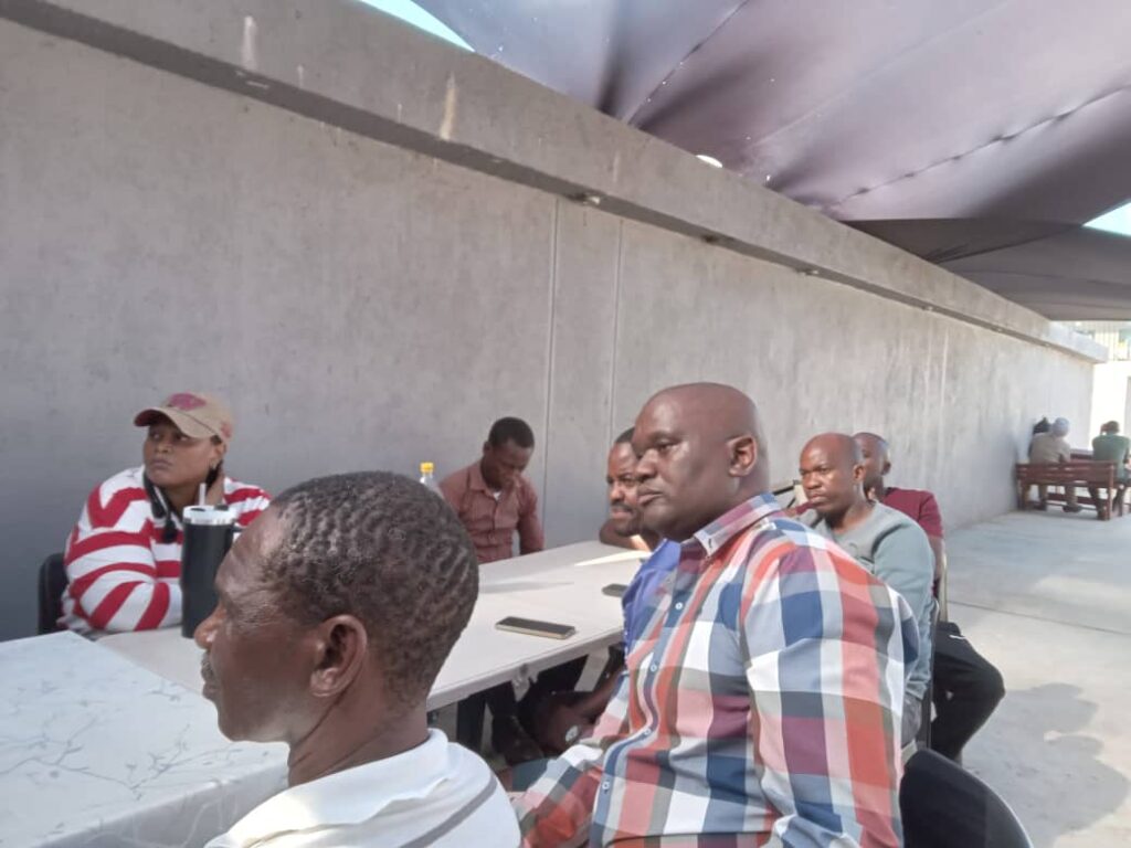 Manzini Wanderers supporters have demanded the immediate resignation of MD Mlamuli Mabuza and his management committee, accusing them of mismanagement and unfulfilled promises.