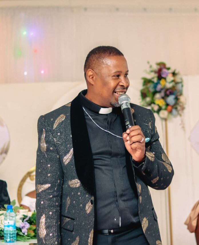 580560872_25392006983728301_2711372625596322296_n The late Apostle Andile David Hlophe.