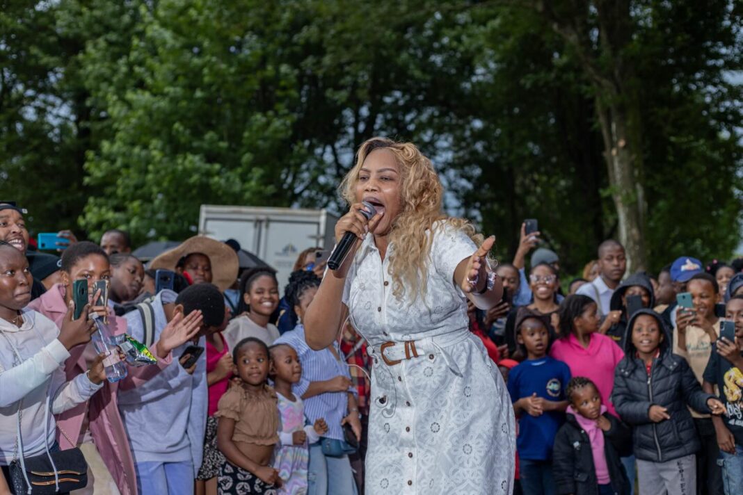591107630_17903022423319741_3428214232134073704_n Nothando Hlophe dancing along with attendees as the band entertains the crowd.