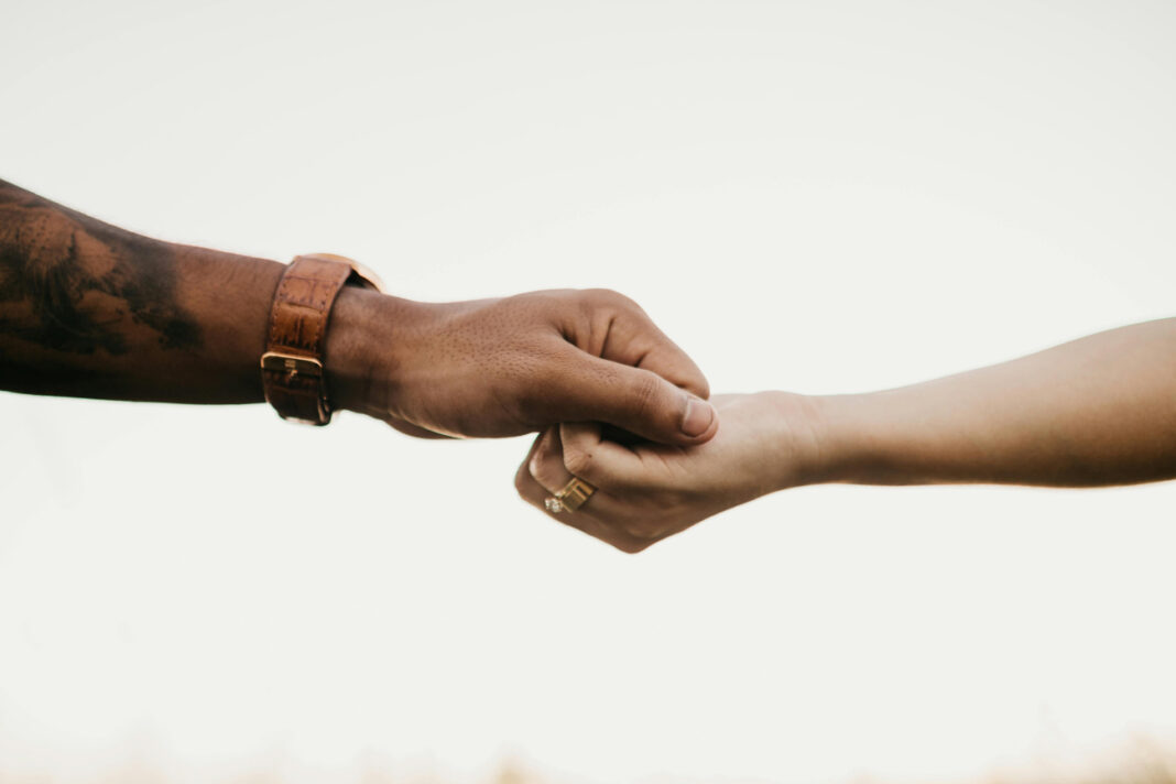 pexels-jonathanborba-7502325 An opinion column examining how unresolved emotional ties with an ex-lover can affect trust, intimacy, and stability in current relationships.