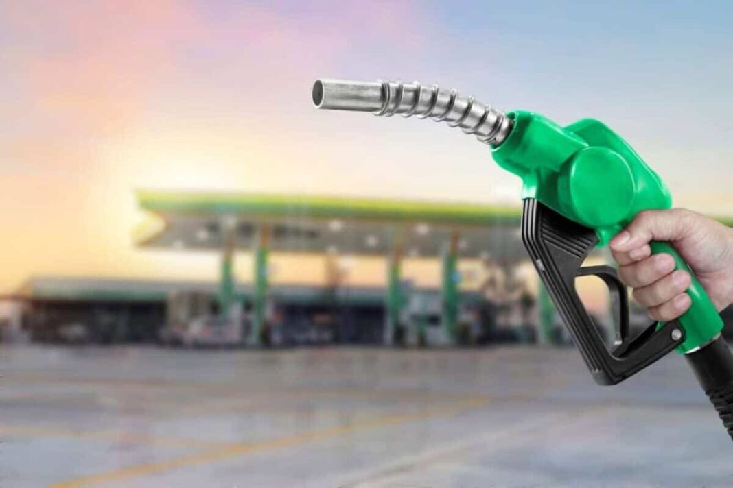 Fuel-prices-drop-across-South-Africa-from-7-January