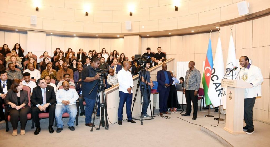 His Majesty King Mswati III visits Azerbaijan's ASAN service centre, signing an MOU to bring world-class government service delivery to Eswatini through technology and one-stop solutions.
