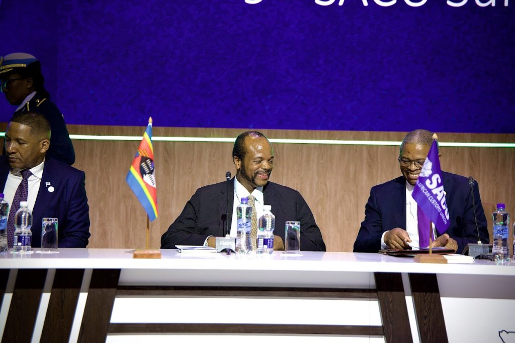 Following the successful 9th SACU Summit, His Majesty King Mswati III has expressed high praise for the newly appointed SACU Executive Secretary, Dumsani Masilela.
