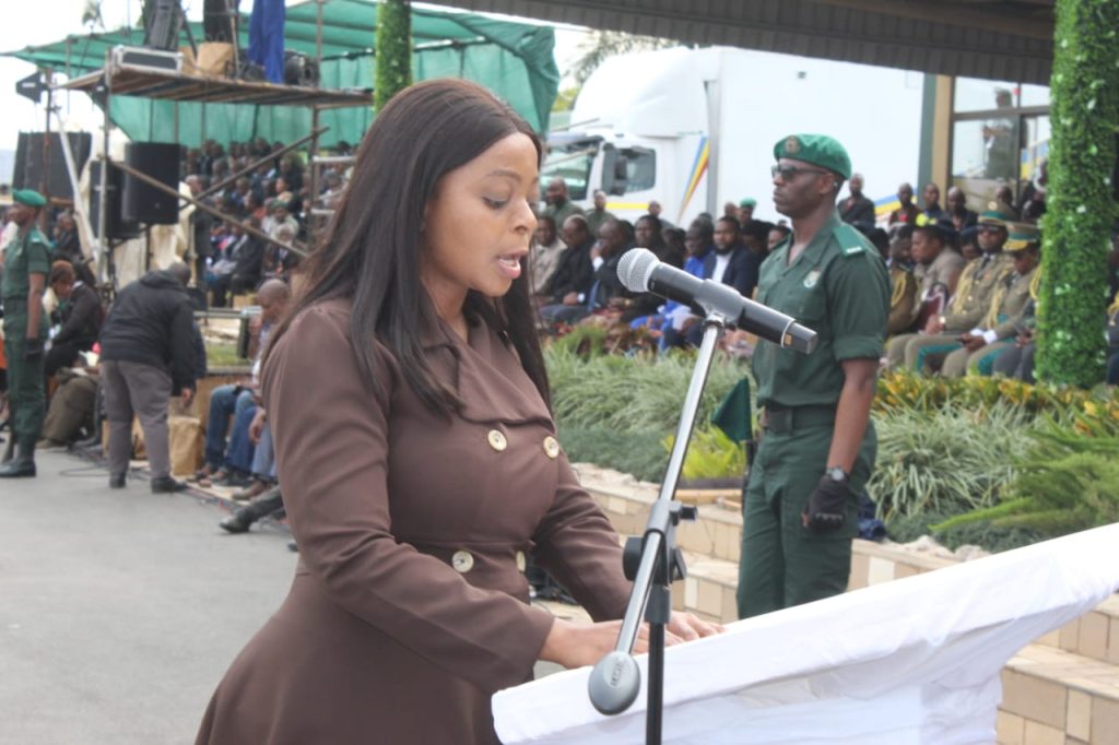 First kings' female interpreter Tandzile Maziya won hearts of many with her skills.