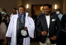 Unyazi sends delegation to assure Zulu King of forgiveness Nazareth Baptist Church leader Unyazi Lwezulu with Zulu King Misuzulu kaZwelithini.