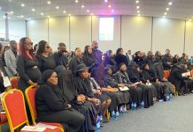 Stay together, King encourages family